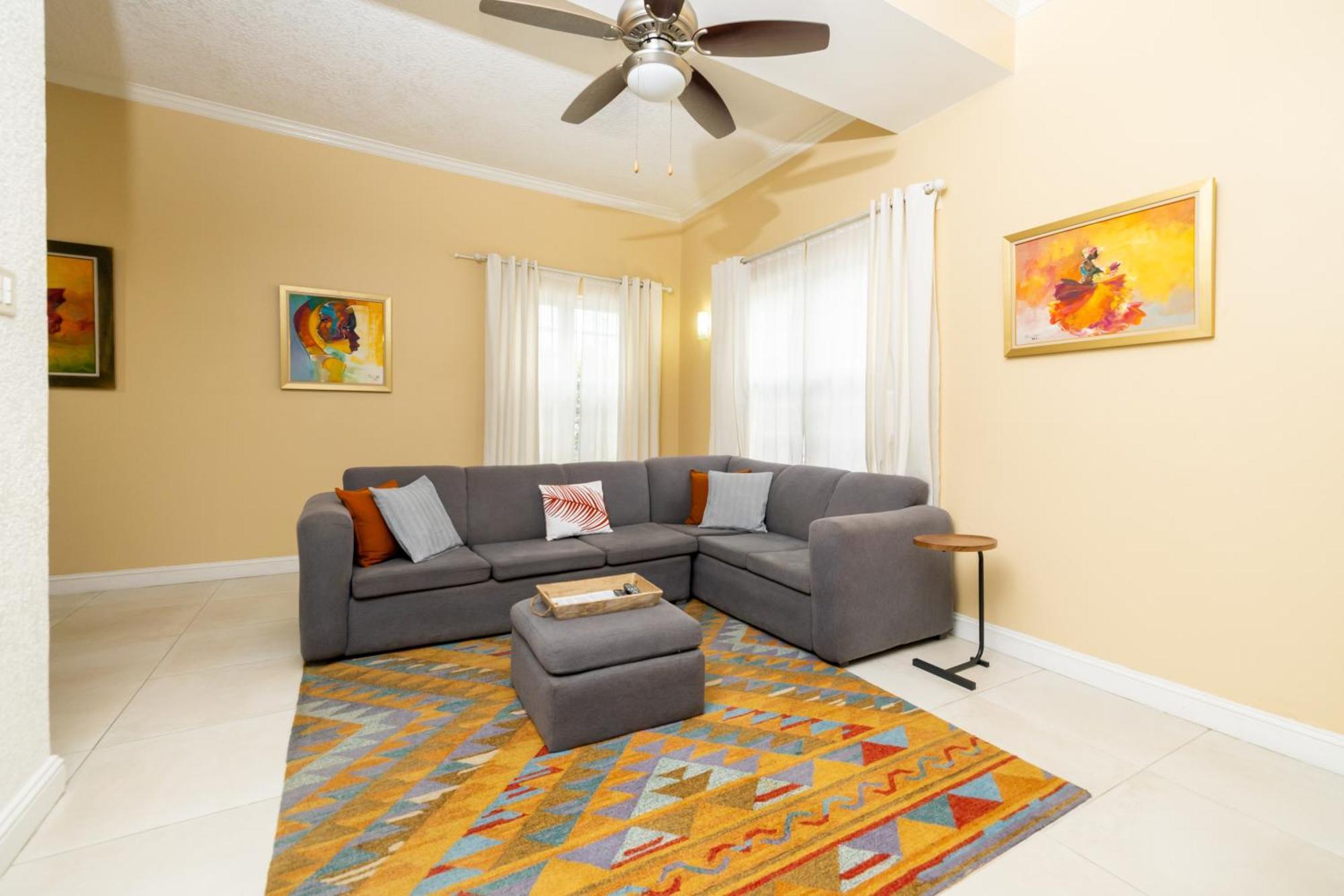 Choose To Be Happy At The Westbury - Two Bedroom Apartment Kingston Eksteriør bilde