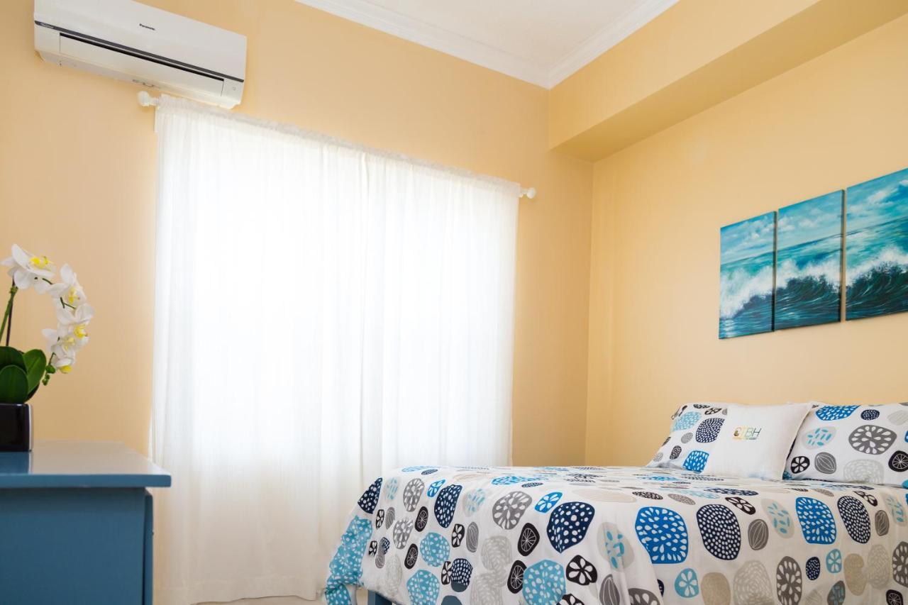 Choose To Be Happy At The Westbury - Two Bedroom Apartment Kingston Eksteriør bilde